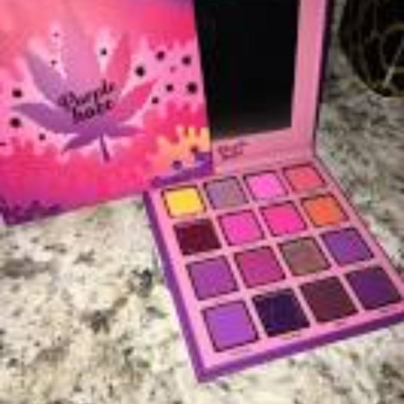 🆕 "Purple Haze" Kara Beauty Palette - Picture 4 of 15